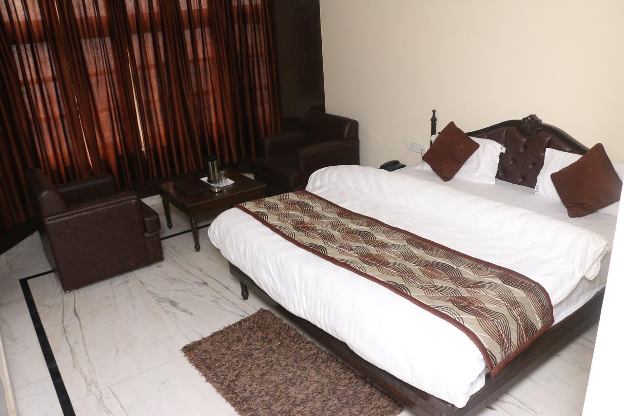 New Bharat Hotell Mussoorie Exteriör bild
